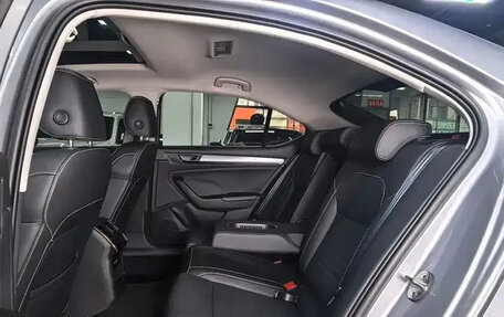 Skoda Superb III рестайлинг, 2023 год, 1 850 010 рублей, 17 фотография