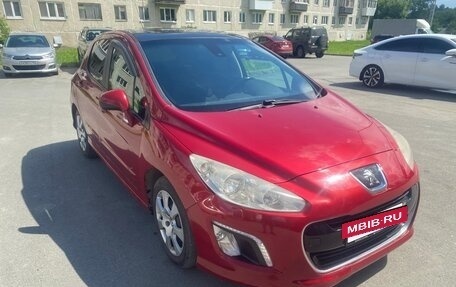 Peugeot 308 II, 2011 год, 445 000 рублей, 3 фотография