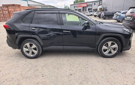 Toyota RAV4, 2020 год, 3 150 000 рублей, 3 фотография