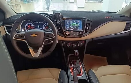 Chevrolet Monza, 2022 год, 1 065 000 рублей, 9 фотография