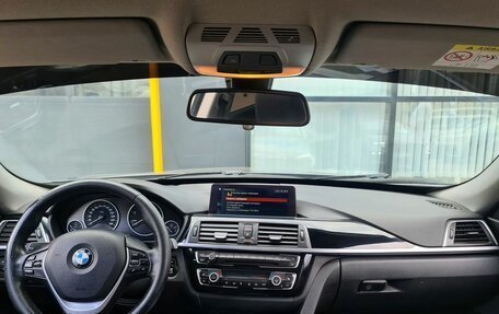 BMW 3 серия, 2018 год, 1 870 000 рублей, 11 фотография
