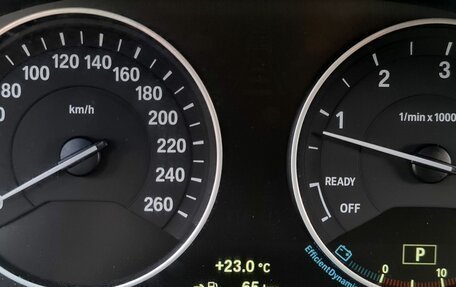 BMW 3 серия, 2018 год, 1 870 000 рублей, 15 фотография