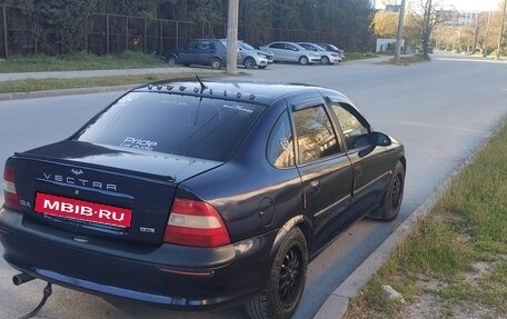 Opel Vectra B рестайлинг, 1996 год, 275 000 рублей, 3 фотография