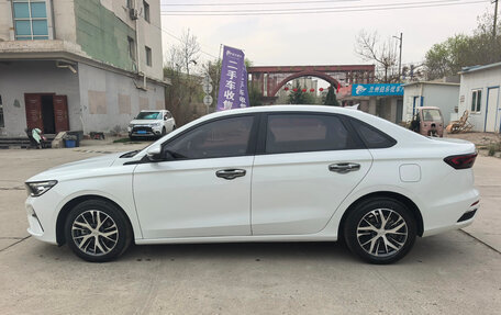 Geely Emgrand, 2023 год, 960 000 рублей, 4 фотография