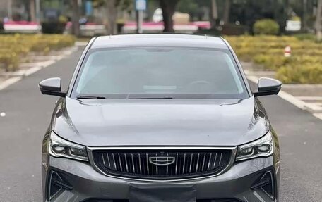 Geely Emgrand, 2022 год, 920 000 рублей, 2 фотография