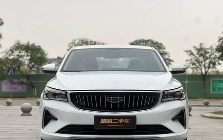 Geely Emgrand, 2022 год, 900 000 рублей, 2 фотография