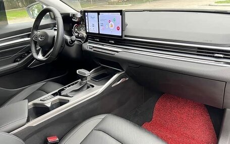 Geely Emgrand, 2022 год, 900 000 рублей, 9 фотография
