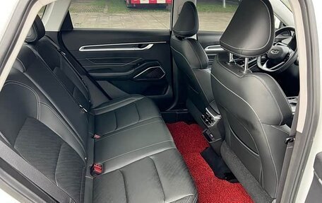 Geely Emgrand, 2022 год, 900 000 рублей, 10 фотография
