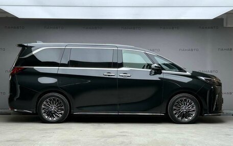 Lexus LM, 2024 год, 15 799 000 рублей, 4 фотография