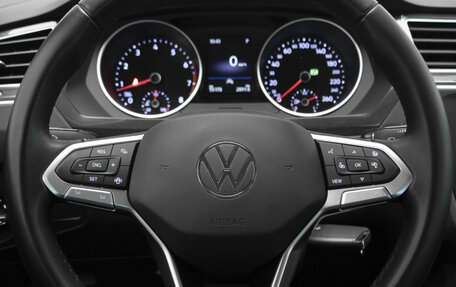 Volkswagen Tiguan II, 2020 год, 2 449 000 рублей, 11 фотография