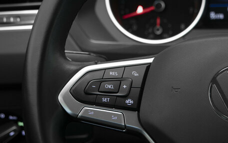 Volkswagen Tiguan II, 2020 год, 2 449 000 рублей, 13 фотография