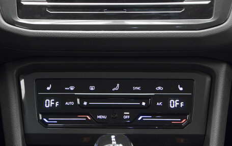 Volkswagen Tiguan II, 2020 год, 2 449 000 рублей, 22 фотография