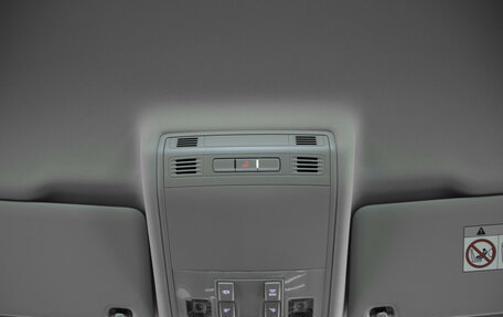 Volkswagen Tiguan II, 2020 год, 2 449 000 рублей, 26 фотография