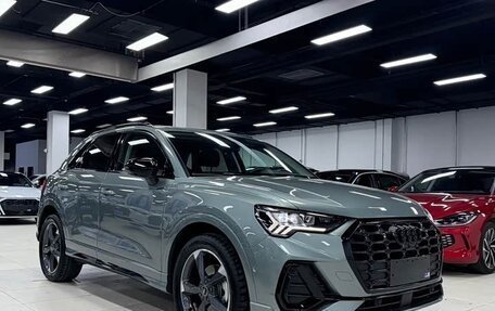 Audi Q3, 2022 год, 1 960 000 рублей, 3 фотография