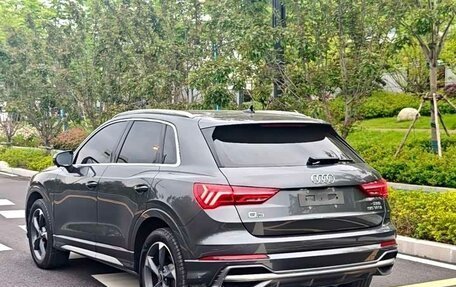 Audi Q3, 2022 год, 1 920 000 рублей, 3 фотография