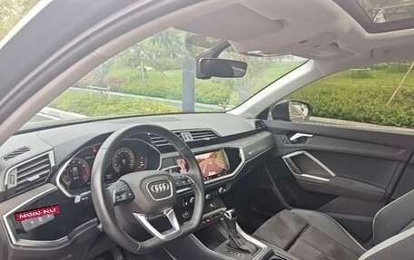 Audi Q3, 2022 год, 1 920 000 рублей, 6 фотография