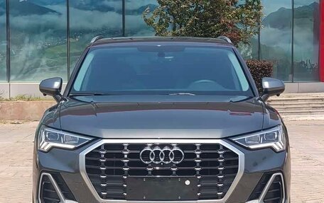 Audi Q3, 2022 год, 1 920 000 рублей, 2 фотография