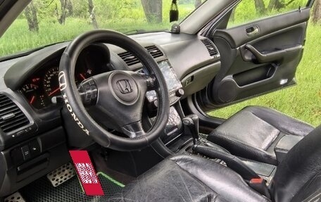 Honda Accord VII рестайлинг, 2004 год, 870 000 рублей, 16 фотография
