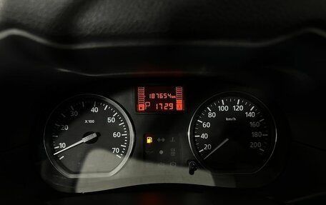 Nissan Terrano III, 2015 год, 850 000 рублей, 11 фотография