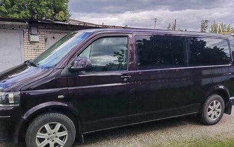 Volkswagen Caravelle T5, 2014 год, 1 899 000 рублей, 1 фотография