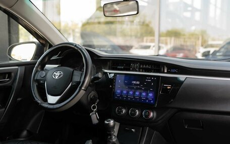 Toyota Corolla, 2013 год, 950 000 рублей, 10 фотография