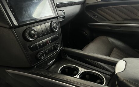 Mercedes-Benz GL-Класс, 2012 год, 1 800 000 рублей, 13 фотография