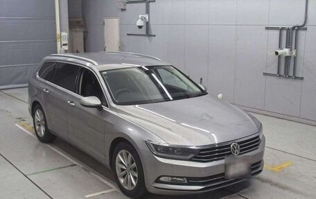 Volkswagen Passat B8 рестайлинг, 2015 год, 1 010 000 рублей, 2 фотография