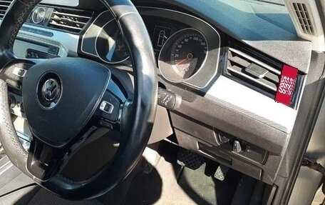 Volkswagen Passat B8 рестайлинг, 2015 год, 1 010 000 рублей, 5 фотография