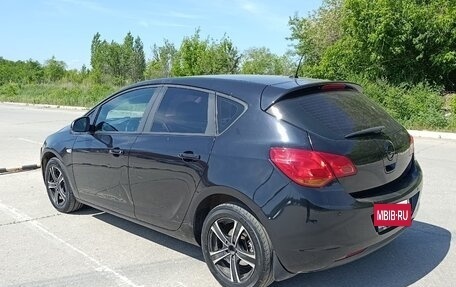 Opel Astra J, 2011 год, 500 000 рублей, 4 фотография