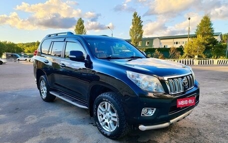Toyota Land Cruiser Prado 150 рестайлинг 2, 2013 год, 3 000 000 рублей, 2 фотография