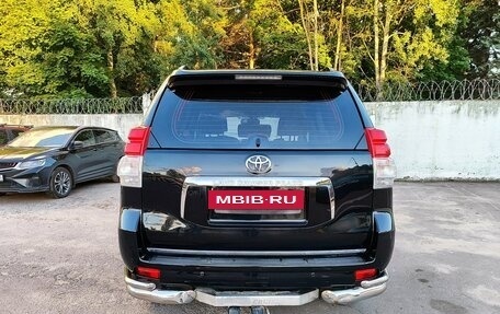 Toyota Land Cruiser Prado 150 рестайлинг 2, 2013 год, 3 000 000 рублей, 4 фотография