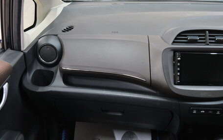Honda Fit Shuttle I рестайлинг, 2012 год, 779 000 рублей, 16 фотография