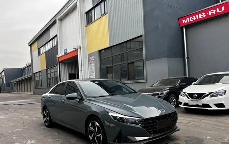 Hyundai Elantra, 2022 год, 1 120 000 рублей, 2 фотография