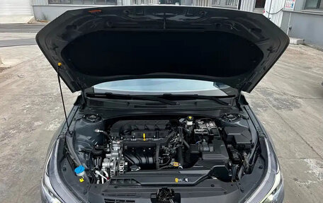 Hyundai Elantra, 2022 год, 1 120 000 рублей, 9 фотография