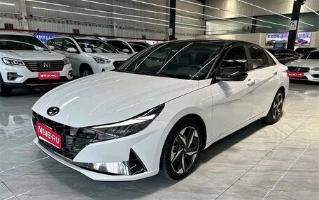 Hyundai Elantra, 2023 год, 1 550 000 рублей, 1 фотография