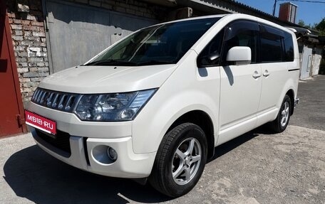Mitsubishi Delica D:5 I, 2010 год, 1 950 000 рублей, 1 фотография