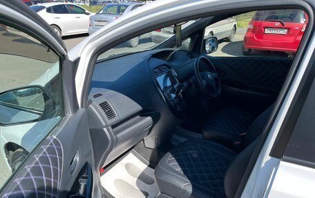 Toyota Ractis I, 2008 год, 629 000 рублей, 10 фотография