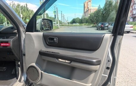 Nissan X-Trail, 2001 год, 970 000 рублей, 17 фотография