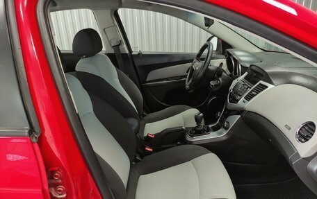 Chevrolet Cruze II, 2012 год, 610 000 рублей, 9 фотография