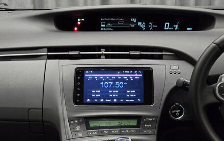 Toyota Prius, 2010 год, 899 000 рублей, 11 фотография