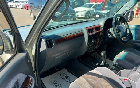 Toyota Land Cruiser Prado 90 рестайлинг, 2001 год, 1 649 000 рублей, 13 фотография