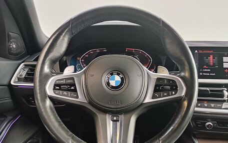 BMW 3 серия, 2019 год, 3 680 000 рублей, 10 фотография