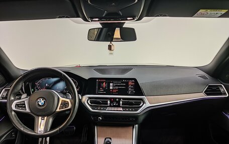 BMW 3 серия, 2019 год, 3 680 000 рублей, 9 фотография