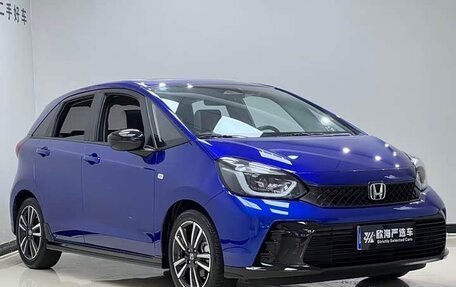 Honda Fit, 2023 год, 1 055 000 рублей, 2 фотография