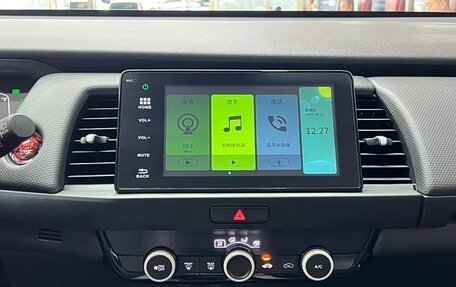 Honda Fit, 2023 год, 1 055 000 рублей, 10 фотография