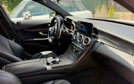 Mercedes-Benz C-Класс, 2018 год, 2 850 000 рублей, 6 фотография