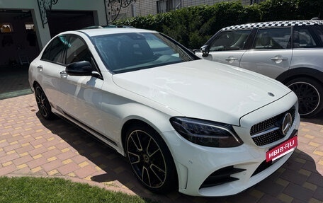 Mercedes-Benz C-Класс, 2018 год, 2 850 000 рублей, 3 фотография