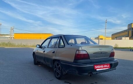 Daewoo Nexia I рестайлинг, 2005 год, 105 000 рублей, 4 фотография