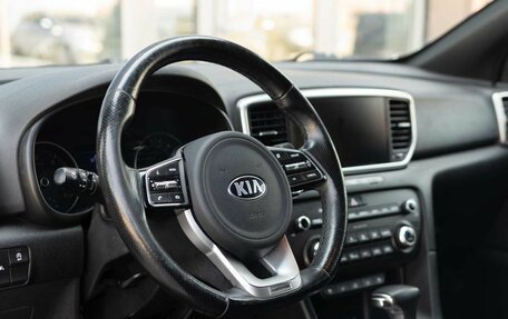 KIA Sportage IV рестайлинг, 2020 год, 2 200 000 рублей, 11 фотография
