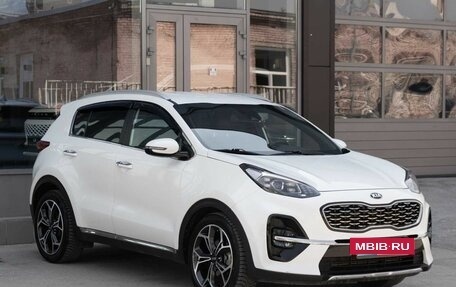 KIA Sportage IV рестайлинг, 2020 год, 2 200 000 рублей, 3 фотография